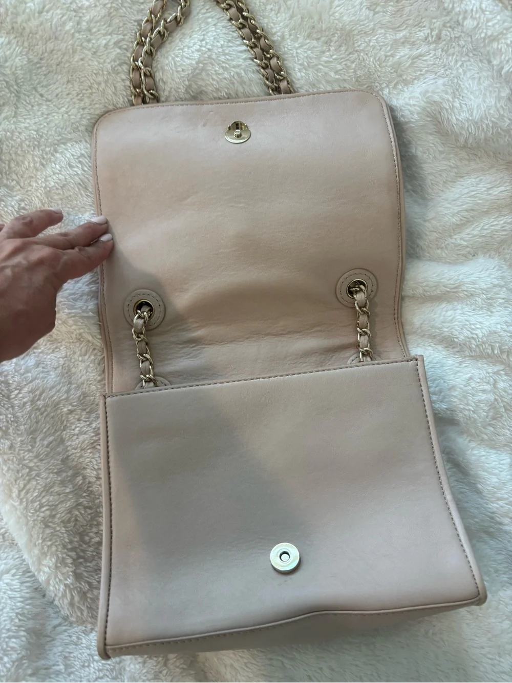 Tory Burch Quilted Shoulder Bag in Blush